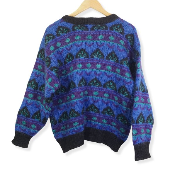 Vintage Gallagher Large Blue/Purple Geometric Cozy, Fuzzy, Knit Sweater GUC - Picture 3 of 8